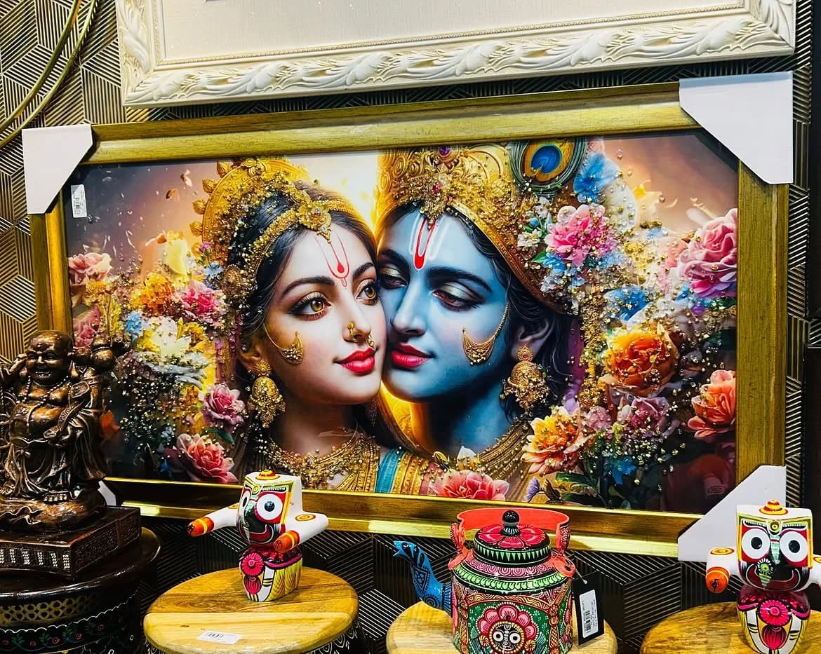 A World of Décor, Tradition & Timeless Beauty